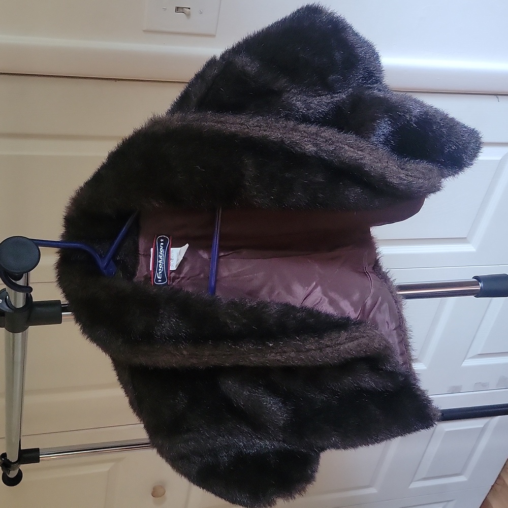 Vintage Faux Fir Shawl